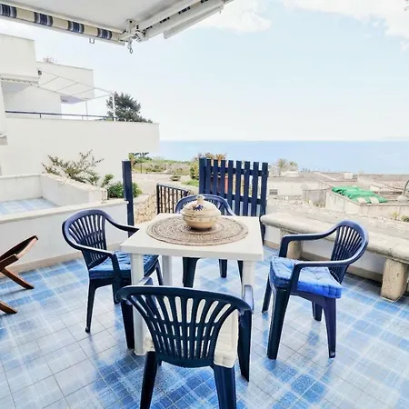 Apartamento La Finestra Su Castro Marina - Sitcase *